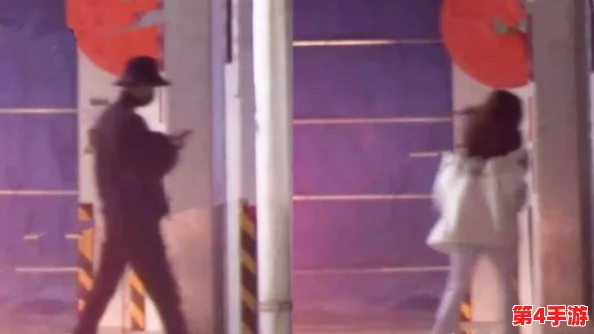 粉嫩沟厕零距离拍大神：网友纷纷点赞称“创意十足，简直是视觉盛宴！”