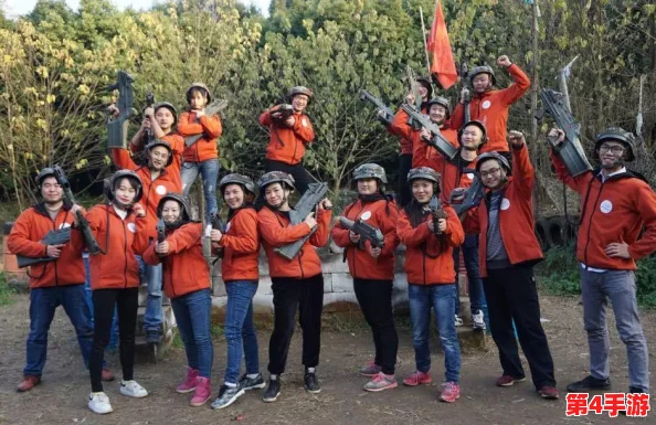 被十几个工人爽了一下午：如何在团队合作中实现高效沟通和协作？