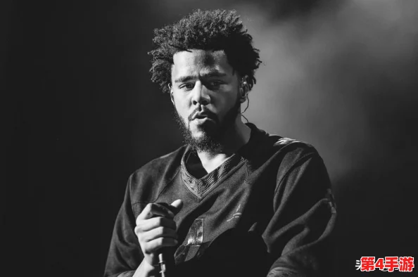 日本农村大姐rapper：网友评论“这位大姐的歌词真有意思，乡村生活也能这么有韵味！”