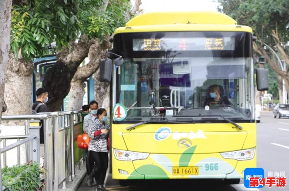 苏苏的公交车日记:记录每一次乘坐公交车的心情与故事,感受城市生活中的点滴温暖与思考 苏苏的公交车日记:记录每一次乘坐公交车的心情与故事,感受城市生活中的点滴温暖与思考