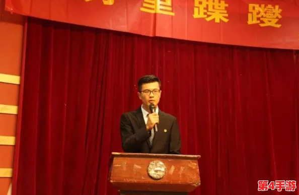 tttzzz万里长篇长征正能量＂：某知名明星被曝与导演绯闻缠身，网友热议是否影响其形象