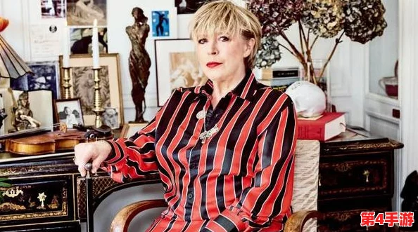 风流老太婆泬BBWwBBww：探讨社会对老年女性性别角色的刻板印象与挑战，反映当代文化中多元化的性观念