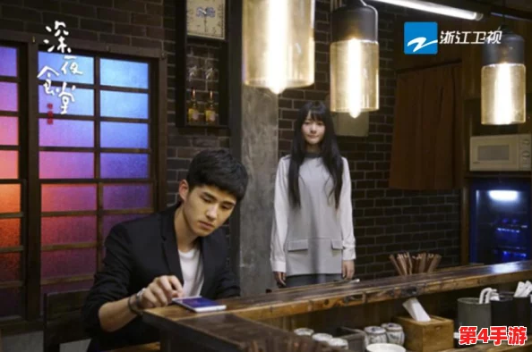 肉多到炸的年上骨科，这个标题形象地描述了在某一年中，因人们对美食的追求而导致的骨科疾病增多现象，反映了饮食习惯与健康之间的关系